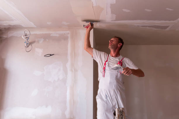 Best Interior Painting  in Davenport, WA